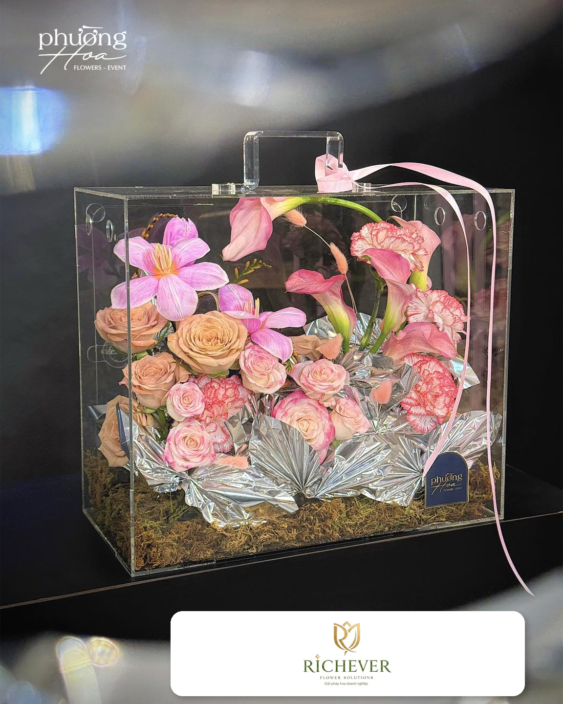 Hoa tặng đối tác và khách quốc tế